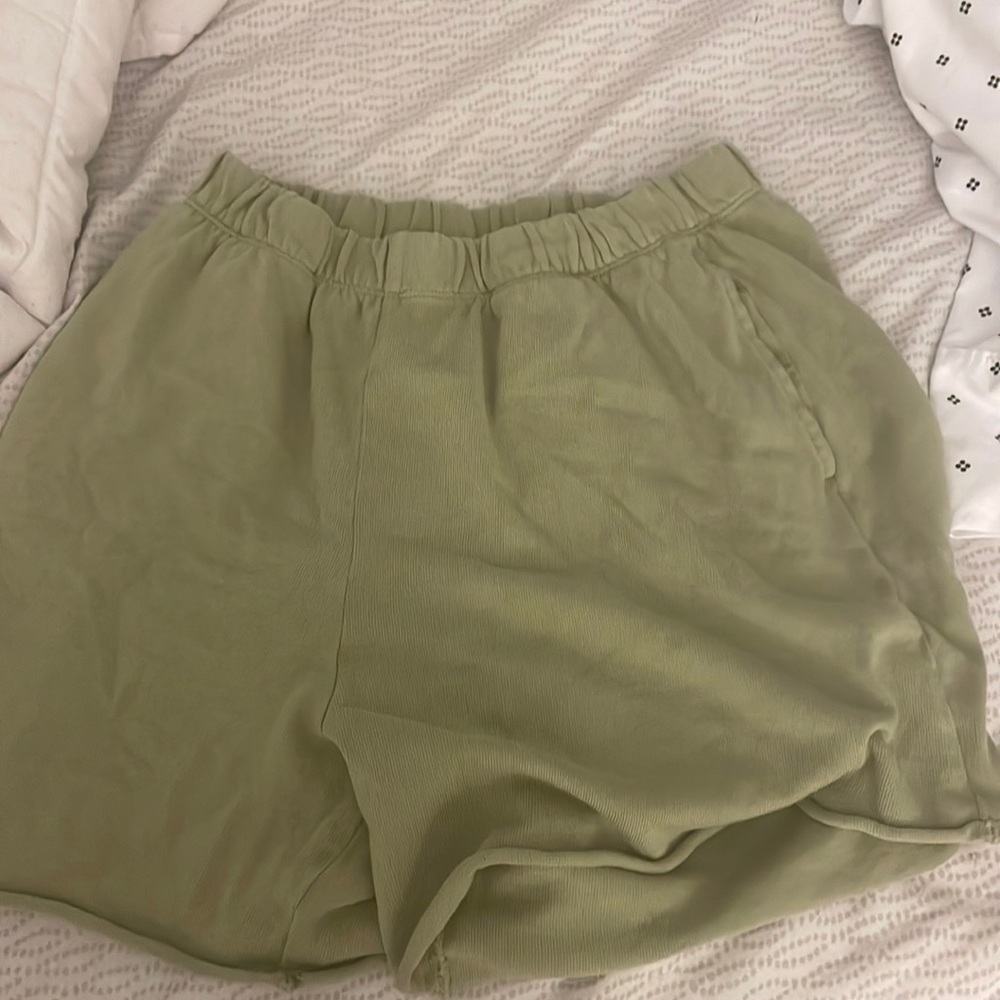 aerie green sweatshorts